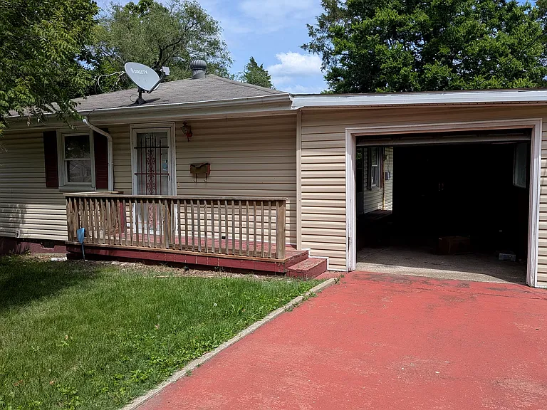 506 Noble Ct — Photo 3