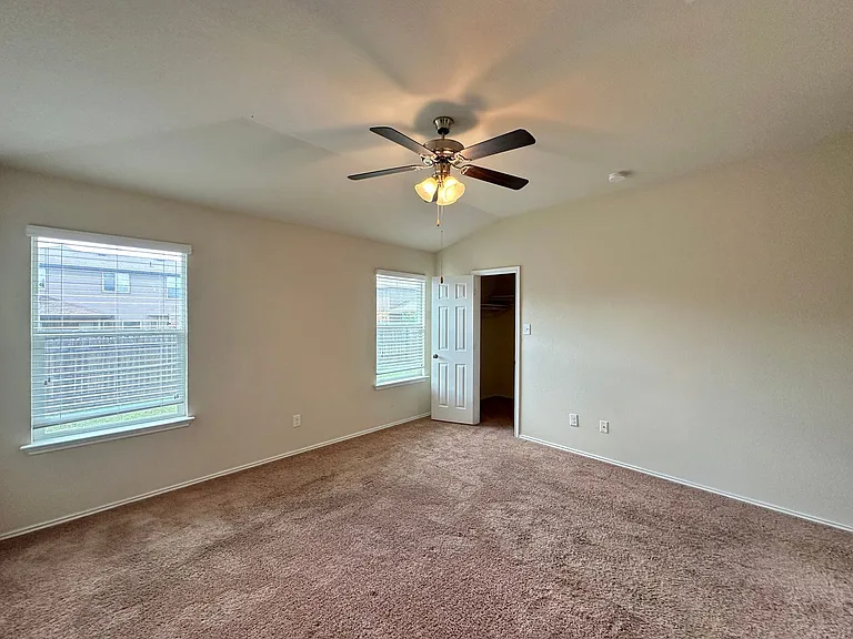 3414 Parkmill Dr — Photo 18