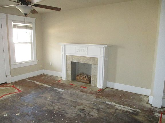 5th image of 714 NW Columbia Ave