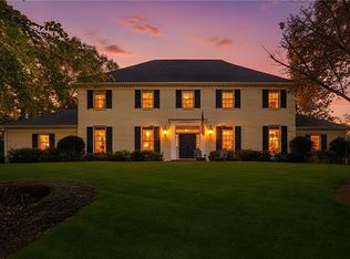 2010 Rivermeade Way NW, Atlanta, GA 30327