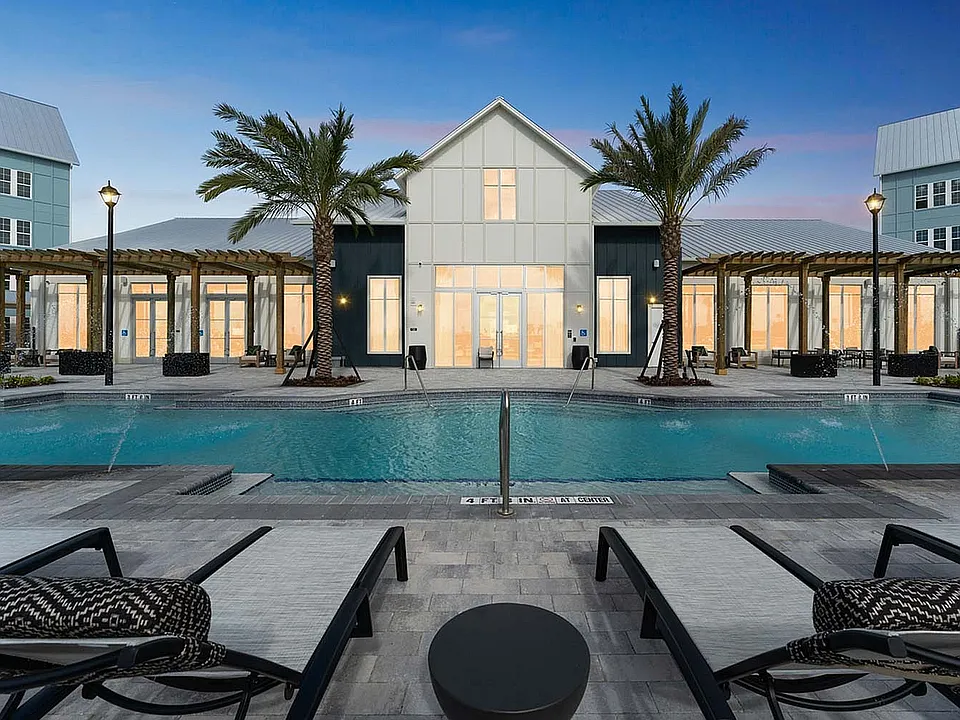 Rise Viera 55+ Active Adult Apartment Homes