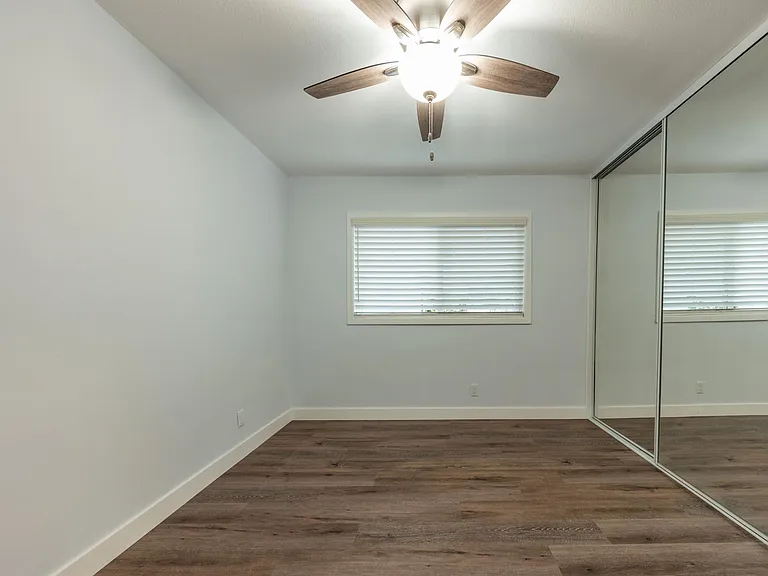 12547 Josephine St — Photo 12