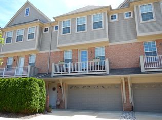 56688 Longhorn Dr, Shelby Township, MI 48316
