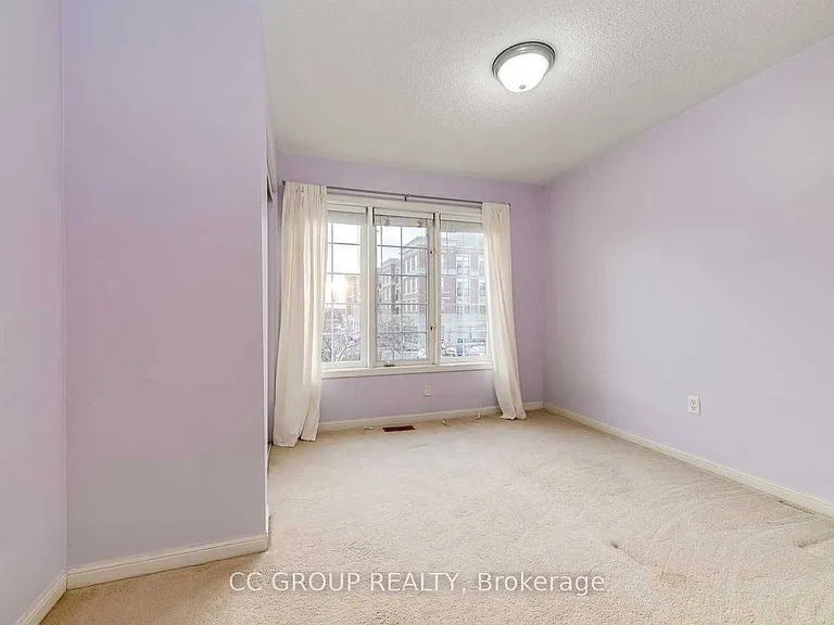 2153 Baronwood Dr — Photo 16