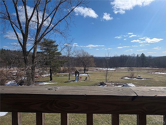 5th image of 5135 Robinson Rd