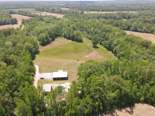710 Harlon Iron Rd, Adamsville, TN 38310