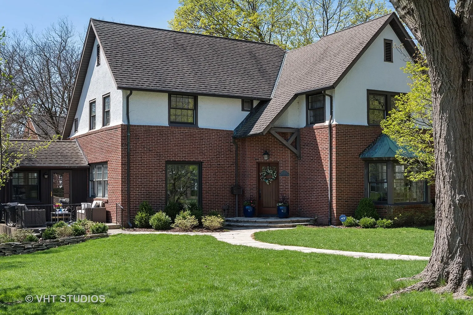 1270 Scott Ave photo 1