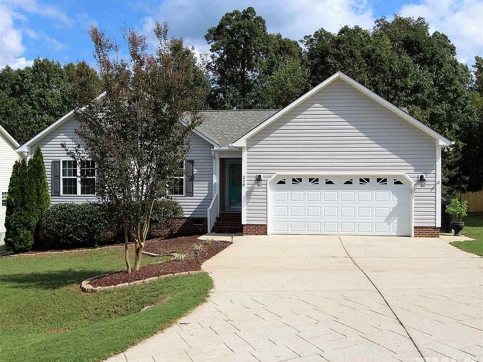 1st image of 210 Farrington Dr