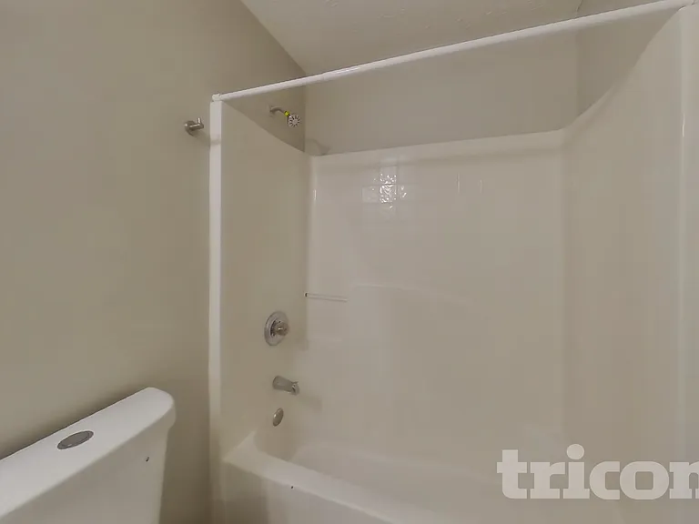 1030 Weatherwood Pl — Photo 13