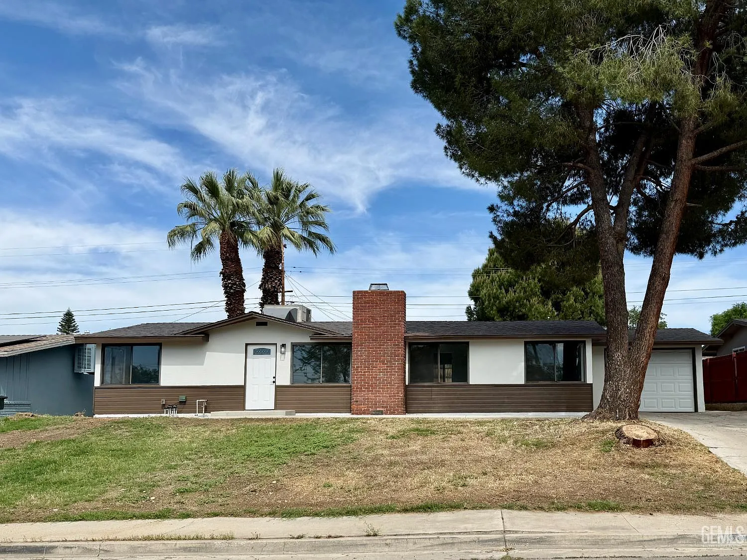 2800 Blade Ave photo 1