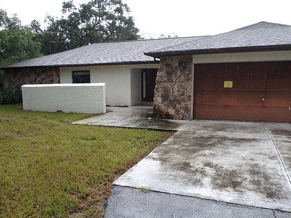2nd image of 18036 Oshawa Dr