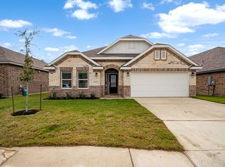 5818 Musquiz Rdg, Seguin, TX 78155