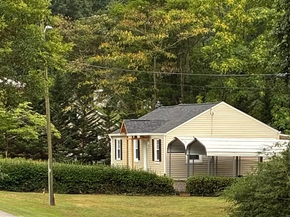 58 Hicks St