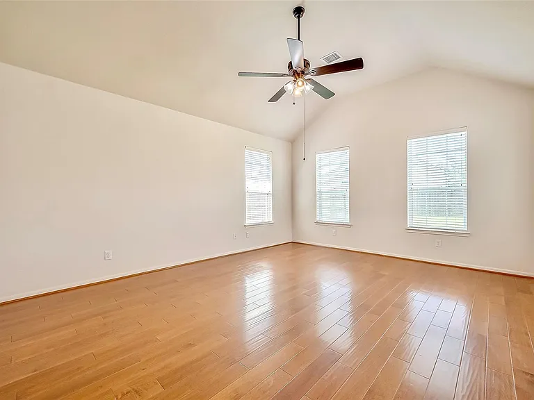 5506 Flower Grove Ct — Photo 14