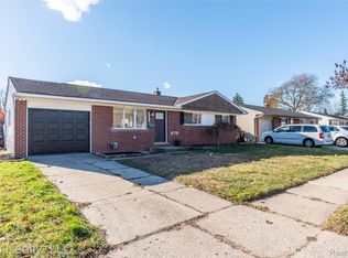 12904 Takoma Dr, Sterling Heights, MI 48313