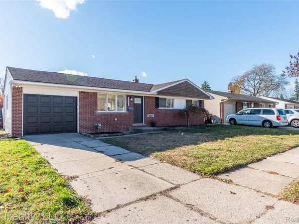 12904 Takoma Dr, Sterling Heights, MI 48313