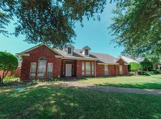 1302 Wagon Wheel Rd, Garland, TX 75040