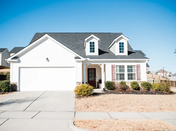 3445 Longleaf Estates Dr, Raleigh, NC 27616