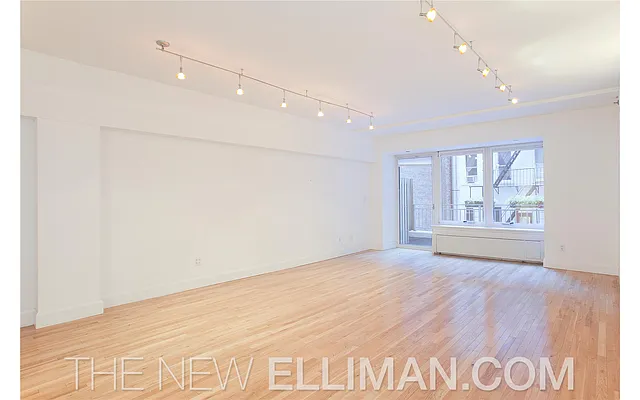 Rented by Douglas Elliman | media 23
