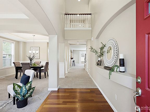 3rd image of 20426 95th Avenue E