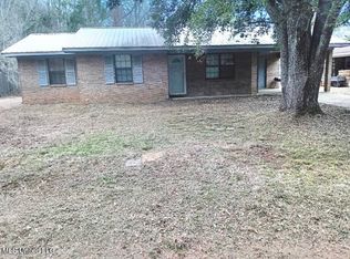 525 Clark Rd, Kosciusko, MS 39090