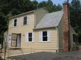 37 Willow Branch Pl, Fredericksburg, VA 22405