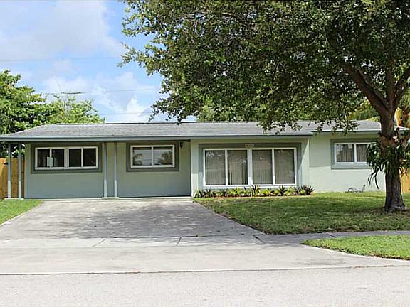 2nd image of 9635 Haitian Dr