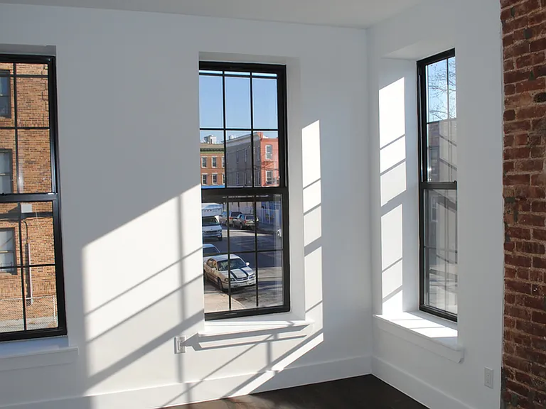 3021 Tilden Ave #1 — Photo 4