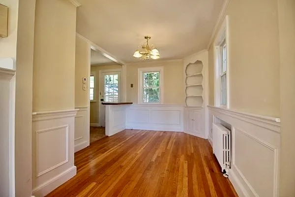 20 Orlando Ave — Photo 11