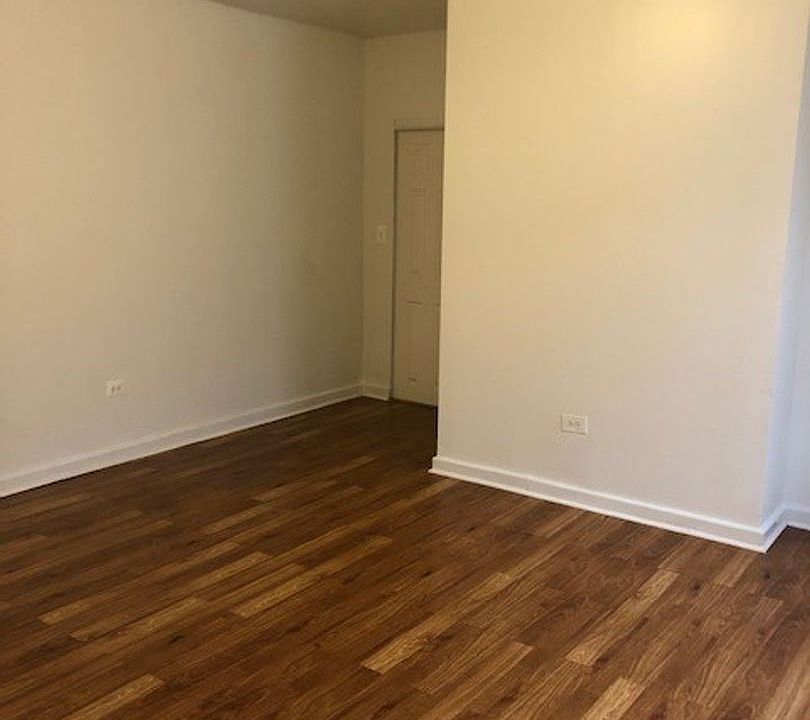 1st image of 327 N Pine Ave APT 109
