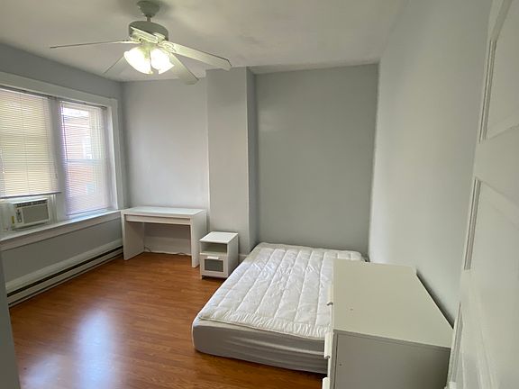5th image of 3022 N Calvert St APT 3