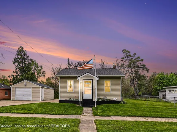 109 Lewis St, Saint Johns, MI 48879