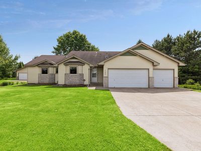 21030 W Linwood Dr NE, Wyoming, MN, 55092