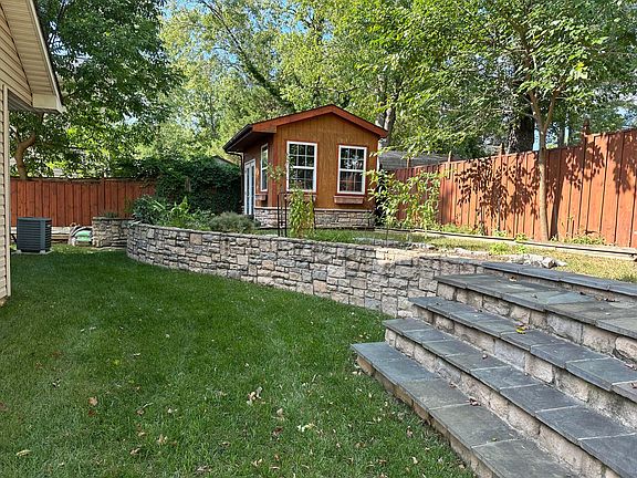 Back yard-fully fenced