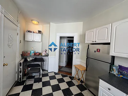 108 Central St #3 Photo 1
