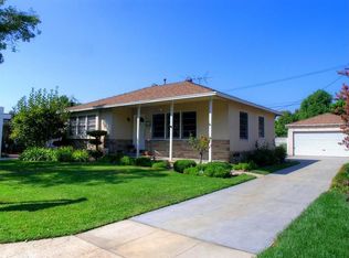 13935 Peach Grove St, Sherman Oaks, CA 91423