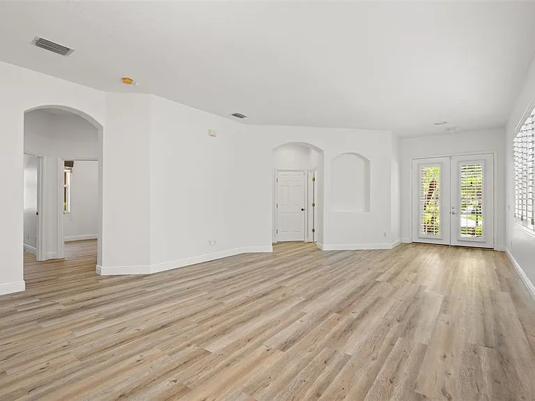 14644 Mirasol Manor Ct — Photo 3
