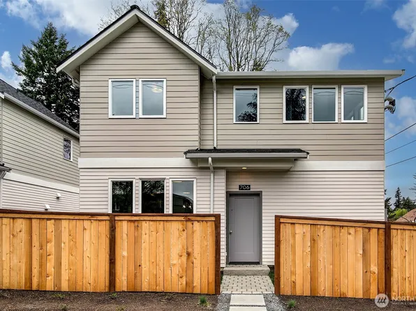 706 N 107th Street, Seattle, WA 98133
