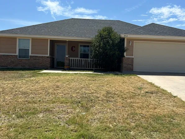 902 Todd Ln, San Angelo, TX 76903