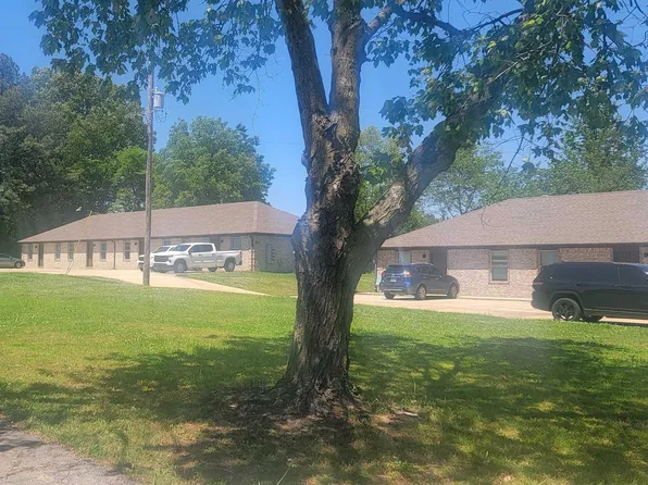 2504 Mockingbird Ln, Paragould, AR 72450