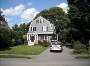 28 Burnside Rd, Needham, MA 02494