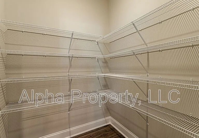 121 Remount Way — Photo 8