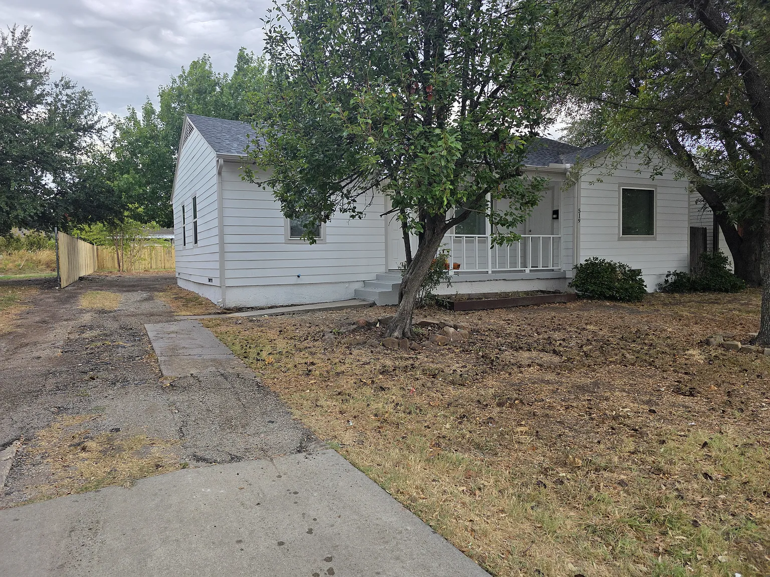 1 bed, 620 sqft, $1,250 — Photo 2
