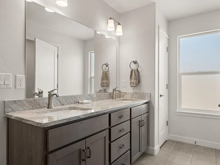 672 Copper Canyon Dr #A — Photo 12