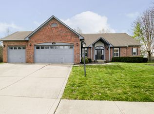 5403 Lochmere Dr, Carmel, IN 46033