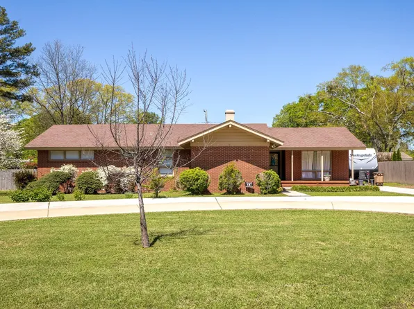 2006 Stratford Rd SE, Decatur, AL 35601