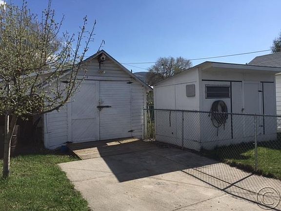 2nd image of 207 Laguna St