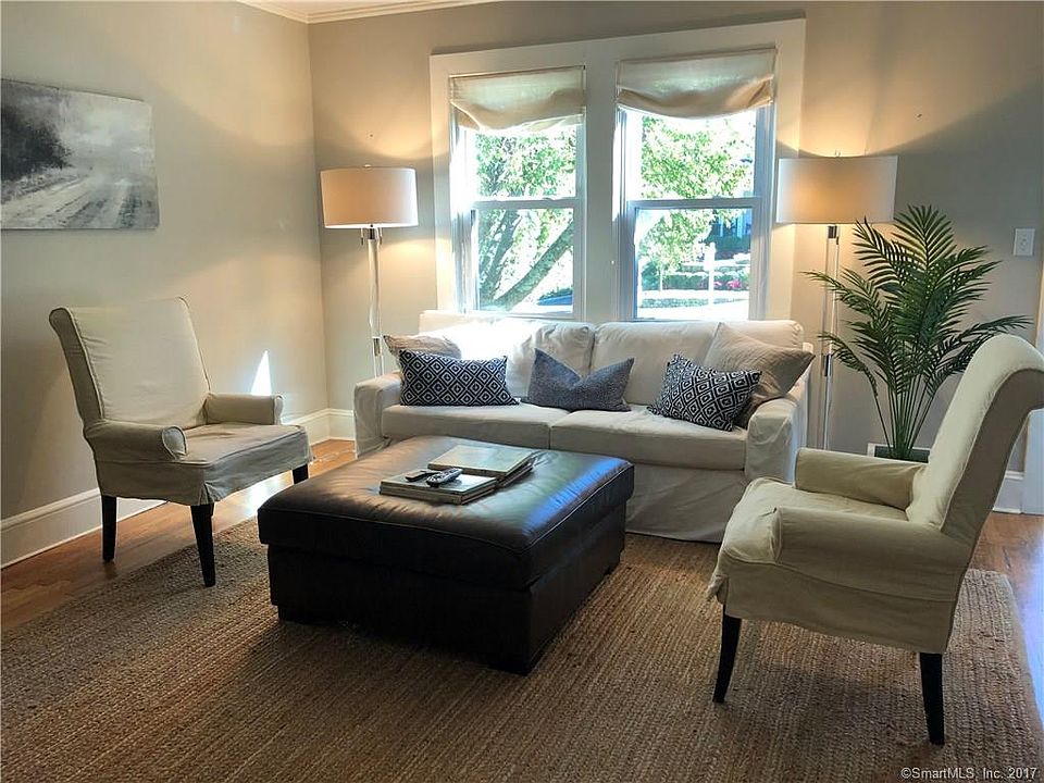 22 Oak St New Canaan CT Zillow