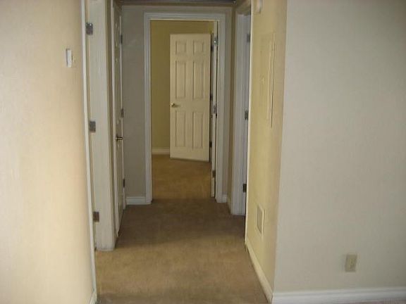 4th image of 5265 Indian River Dr Unit 256