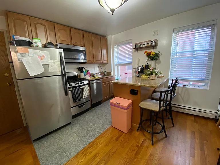 20 Hanover Ave #O — Photo 6